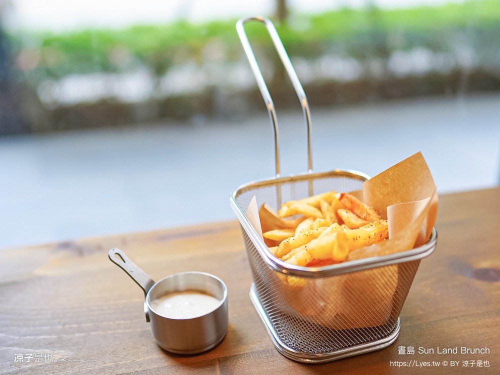 晝島 菜單 台中北屯美食 新開幕 早午餐餐廳推薦 牛肉麵早餐 三明治 sun land brunch