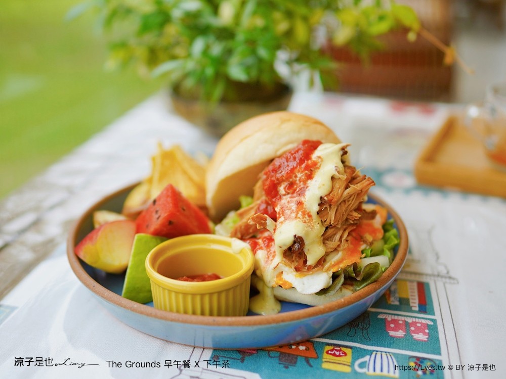 the grounds 菜單 屏東美食 早午餐 下午茶 玻璃屋 屏東景觀餐廳 老屋改建 庭園餐廳 ig打卡