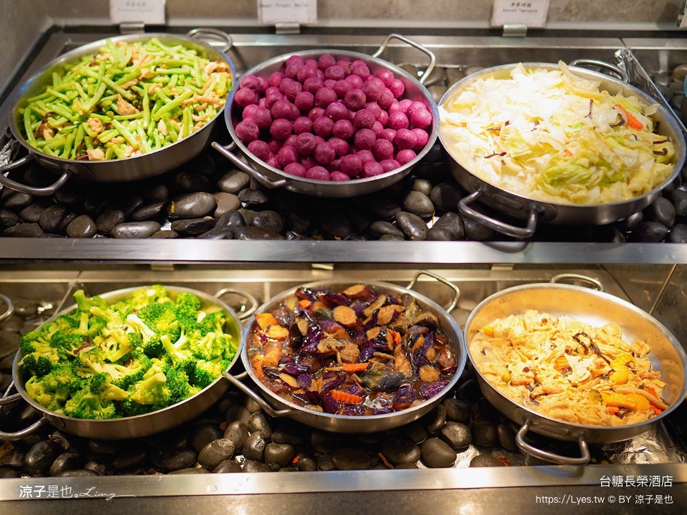 長榮飯店台南 台糖長榮酒店 台南住宿 高鐵假期 長榮桂冠自助餐 優惠 游泳池飯店 長榮早餐 評價 親子 遊戲室