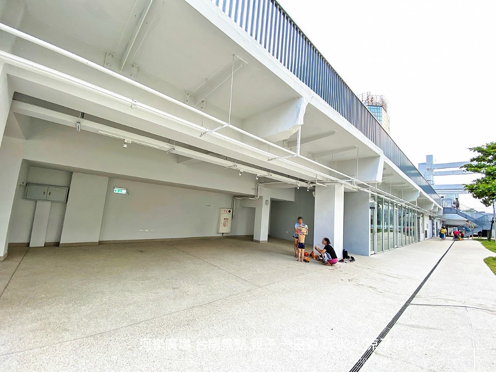 台南景點-河樂廣場你需知的7件事！交通停車、開放時間、設施…最新台南親子玩水景點