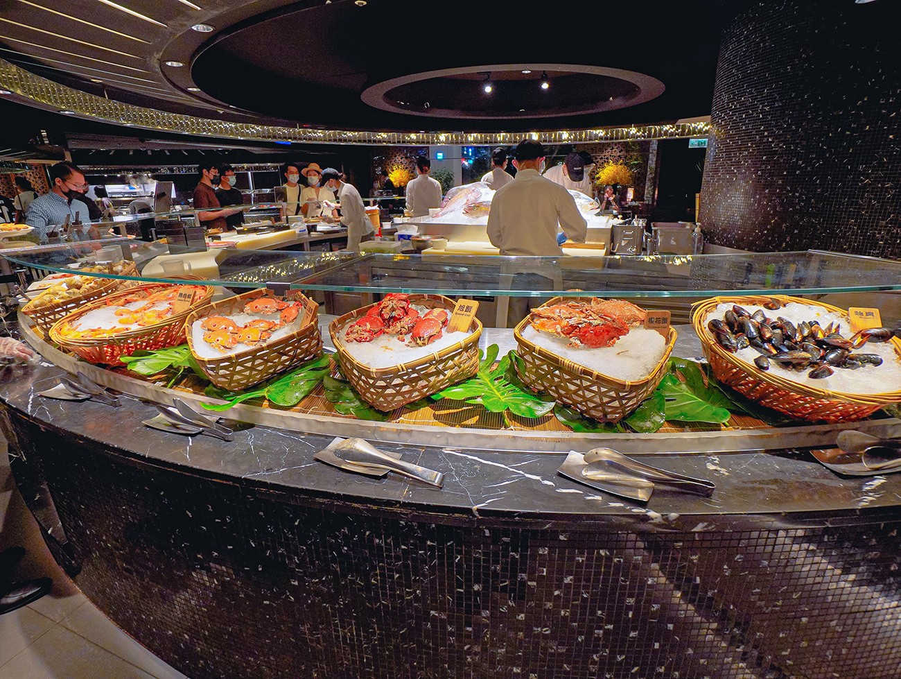 台北-栢麗廳 晶華酒店吃到飽餐廳防疫升級開放訂位啦！11大類豐富菜色自助晚餐吃到飽 五星級飯店buffet美食推薦