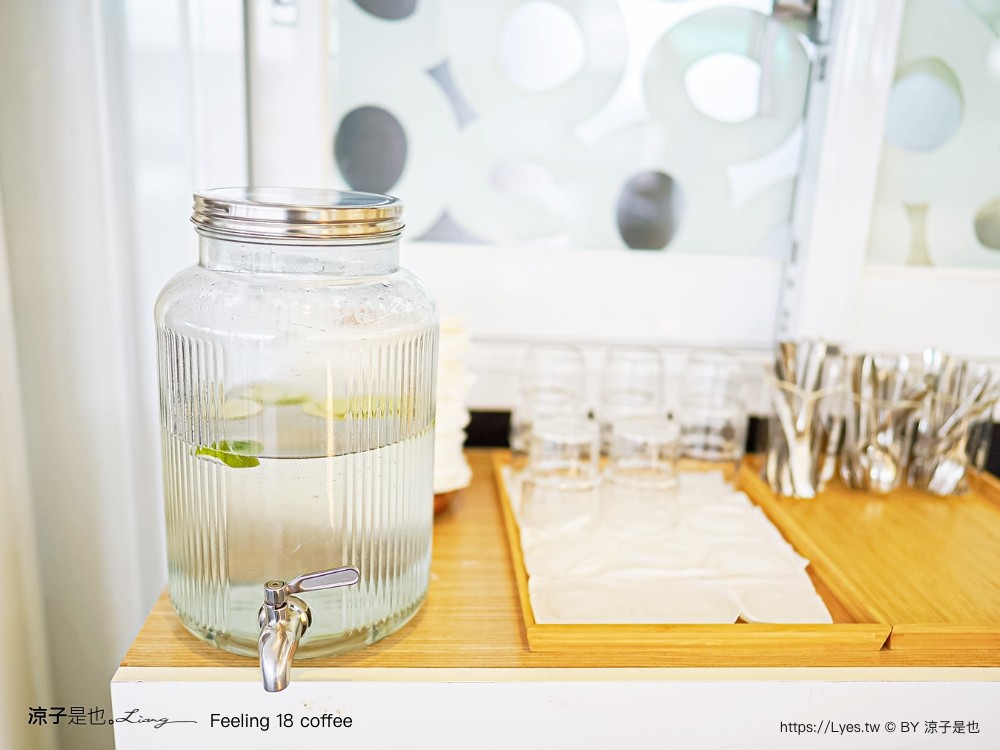 feeling18 coffee 菜單 18度c玻璃屋咖啡館 18度c視覺咖啡 南投埔里 下午茶 甜點 美食