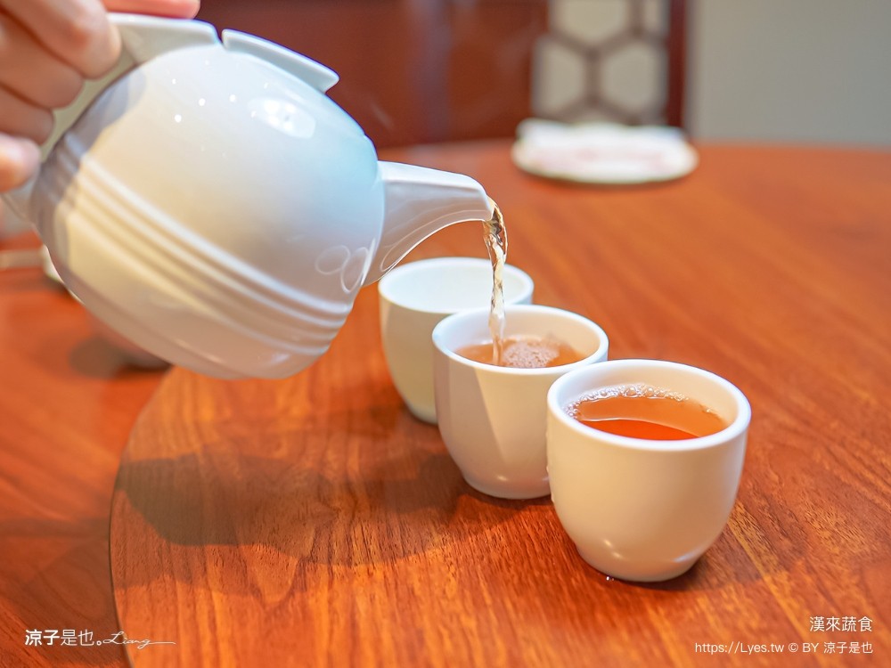 漢來蔬食 菜單 台中廣三SOGO 素食港式飲茶 美食餐廳 主廚推薦必點 木桶豆花 點心