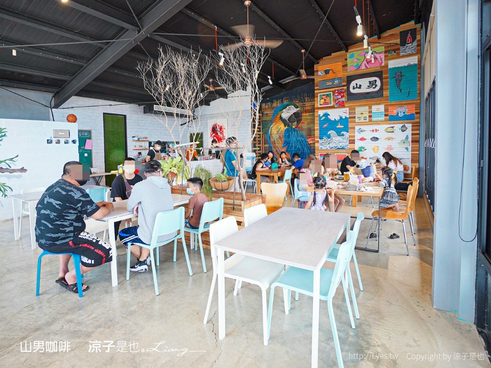 山男咖啡 菜單 屏東恆春 墾丁咖啡館 海景餐廳 網美打卡 甜點 低消 交通