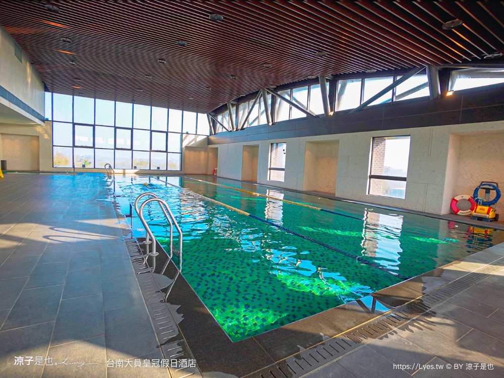 台南 大員皇冠假日酒店 台南安平住宿 親子飯店 泳池 安平 早餐 自助餐 海景房
