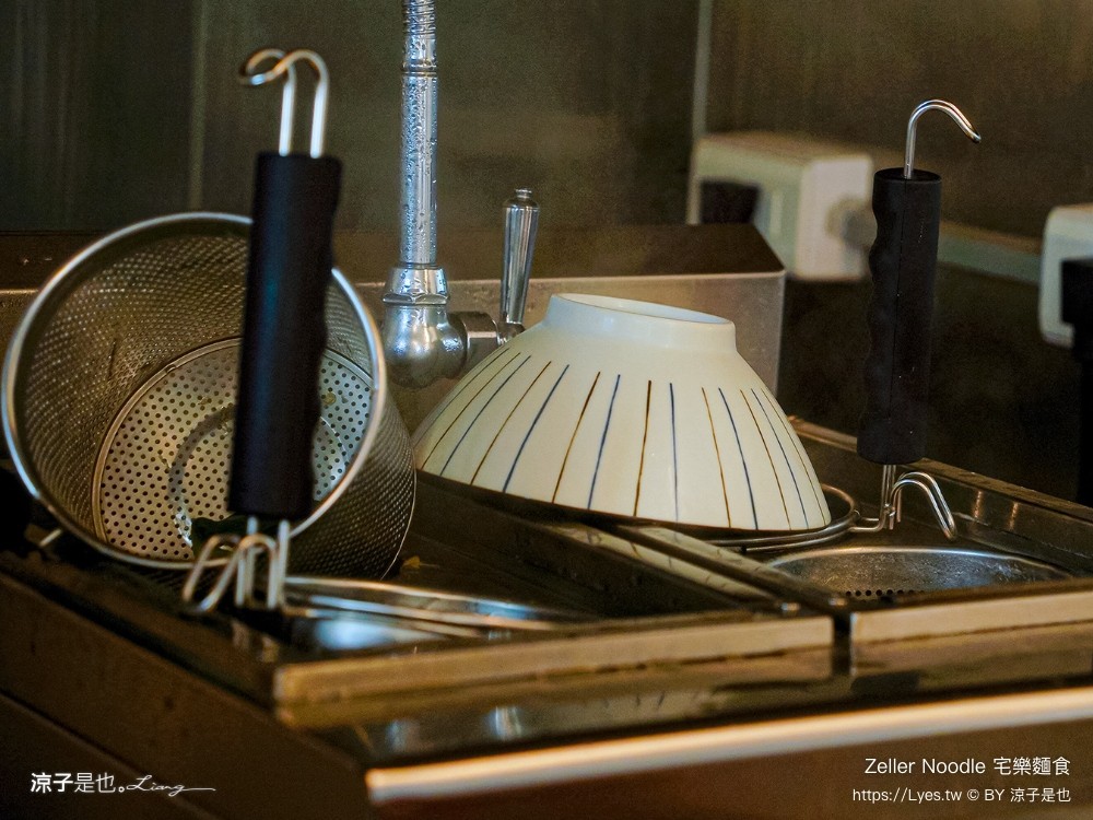 宅樂麵食 zeller noodle 台中美食 牛肉麵 菜單 宅樂建國店 露營風早午餐 網美文青 麵食小吃