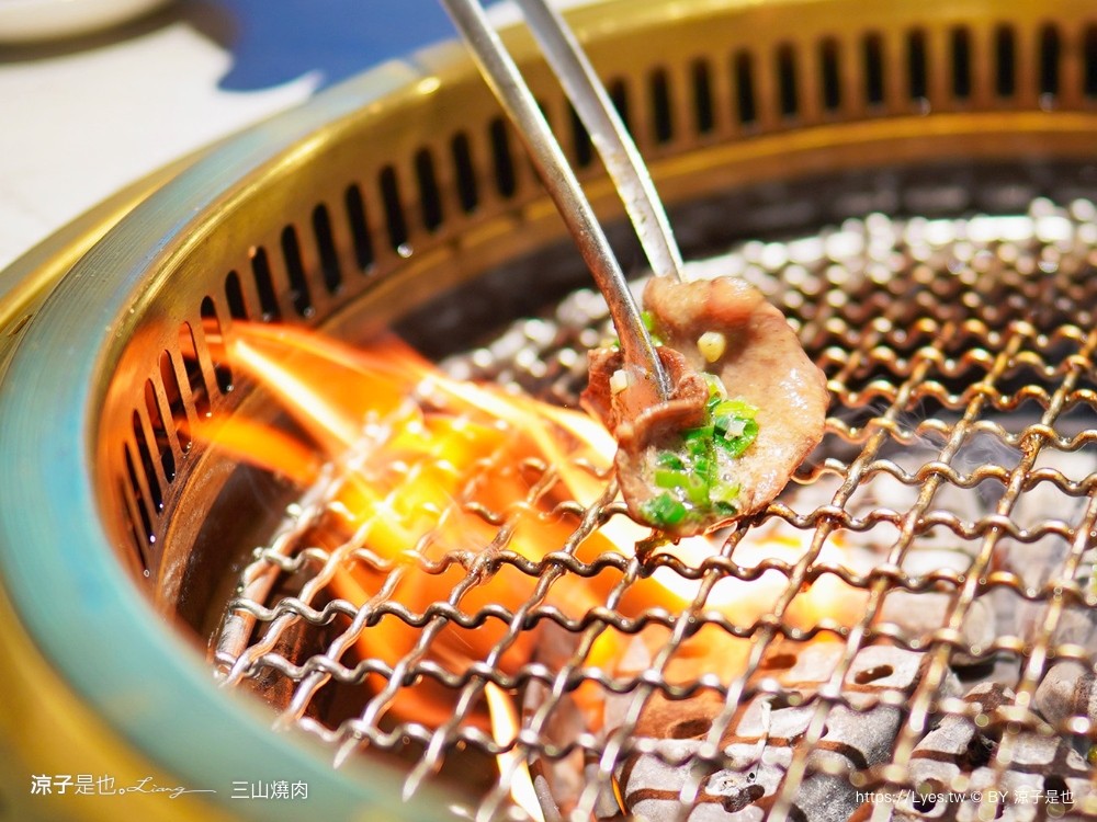 三山燒肉 輕井澤燒肉品牌 台中新開幕餐廳 訂位方式 菜單價位 日本和牛 烤肉餐廳 壽星 慶生優惠