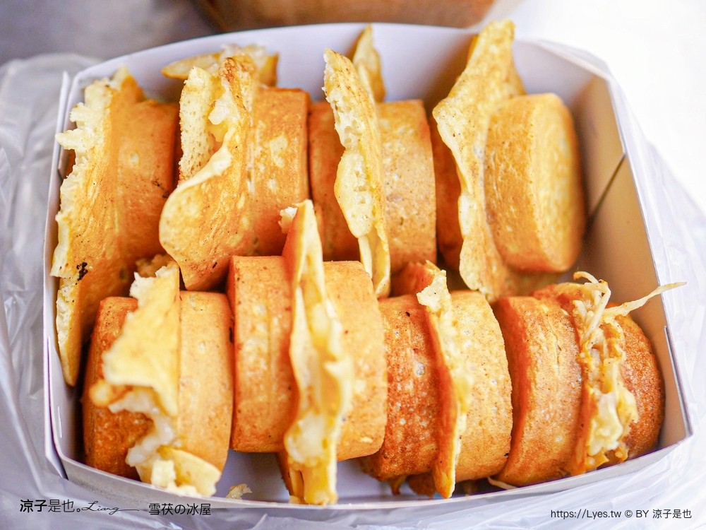 雪茯の冰屋 菜單 台中南屯美食 紅豆餅 挫冰 燒仙草 台中小吃 台中甜點 台中冰品 小吃