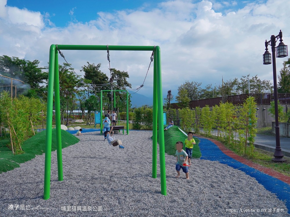 福興溫泉區親子共融公園 埔里 日式溫泉公園 南投景點 溫泉主題 埔里親子公園 泡腳池 攀爬網 沙坑 親子景點