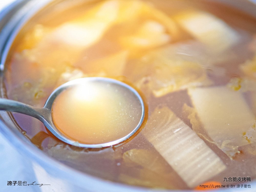 九合脆皮烤鴨 埔里 炒鴨架 高麗菜 片鴨 酸白菜鴨湯 南投外帶美食 露營野餐 旅遊美食推薦