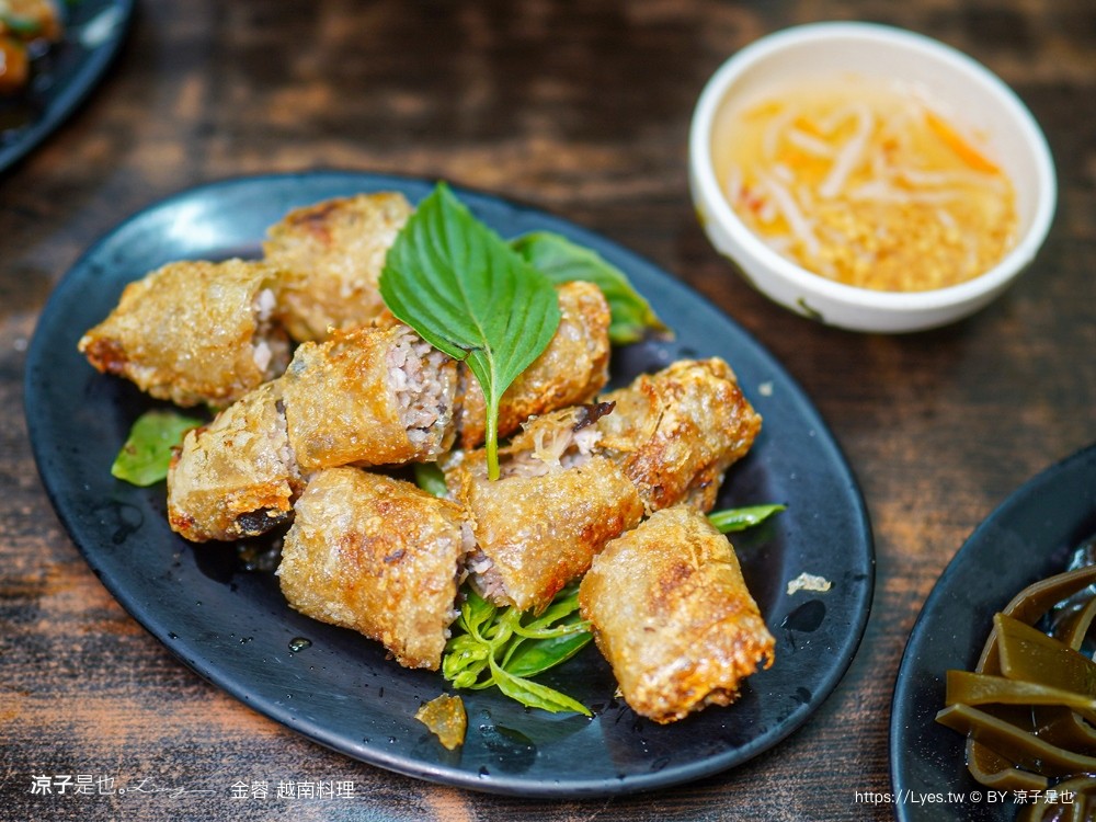 金蓉越南料理 菜單 埔里美食 南投越南料理 牛肉河粉 越南春捲 南投 埔里美食推薦 埔里小吃