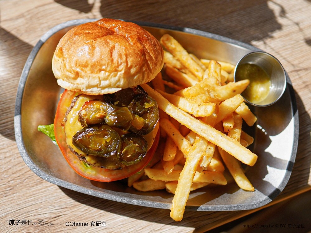 gohome食研室 菜單 早午餐 義大利麵 漢堡 台中美食 台中科博館 森林系 台中早午餐 餐廳