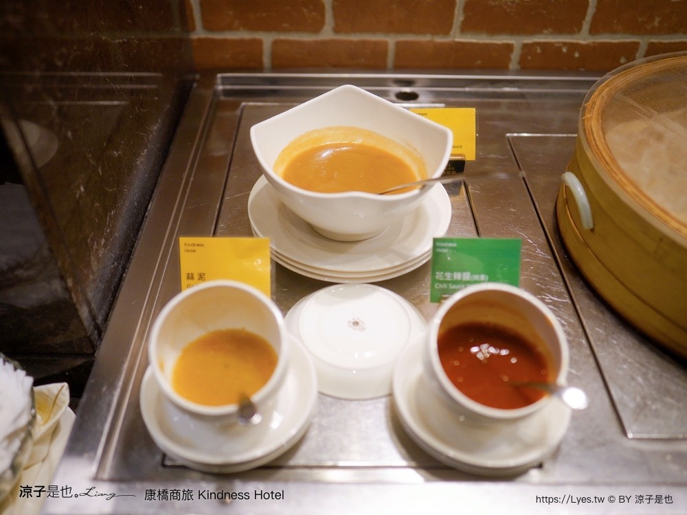 康橋商旅 康橋商旅覺民館 早餐 宵夜 吃到飽 房型 高雄康橋商旅 高雄住宿推薦 高雄平價飯店 親子飯店 kindness hotel