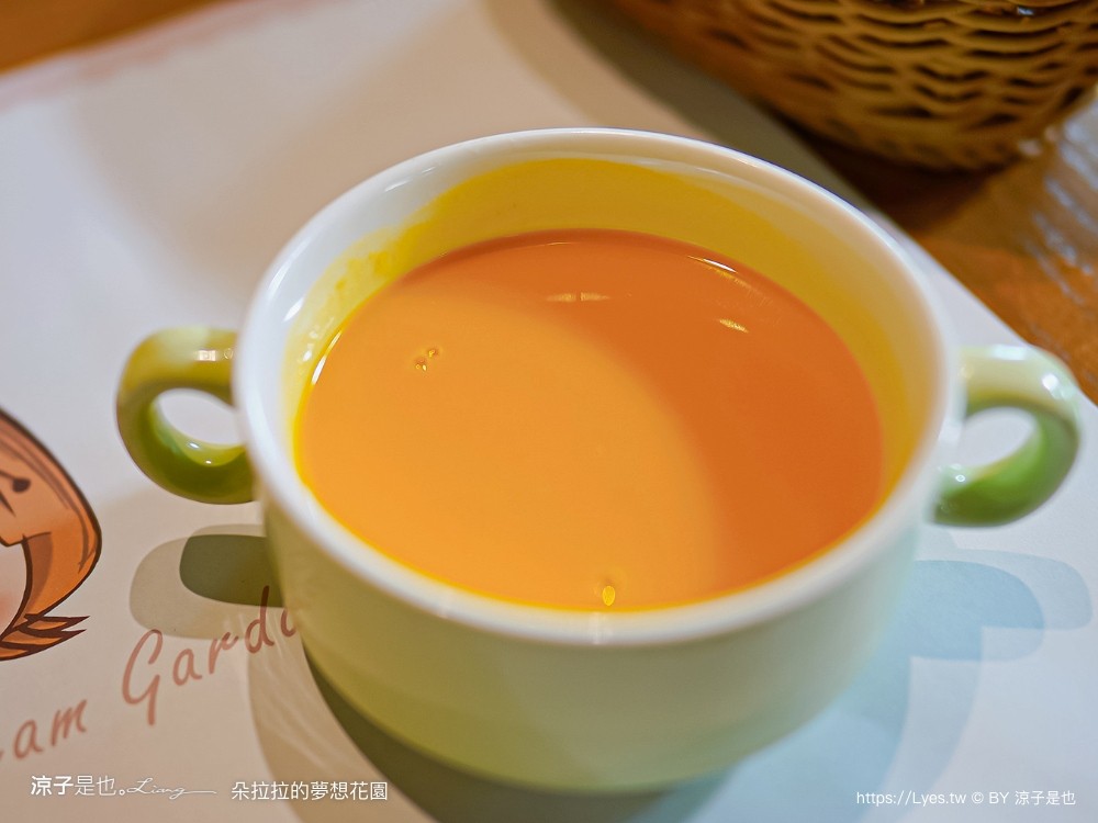 朵拉拉的夢想花園 菜單 嘉義景觀餐廳 東石美食 歐式建築 火鍋 豬腳排餐 嘉義庭園餐廳