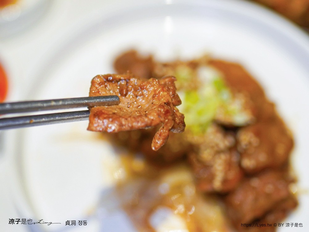 貞洞 菜單 台中韓式料理 韓國人 逢甲夜市美食 豬肉湯飯 海鮮煎餅 馬鈴薯燉排骨湯、辣炒魷魚 醃烤豬肉