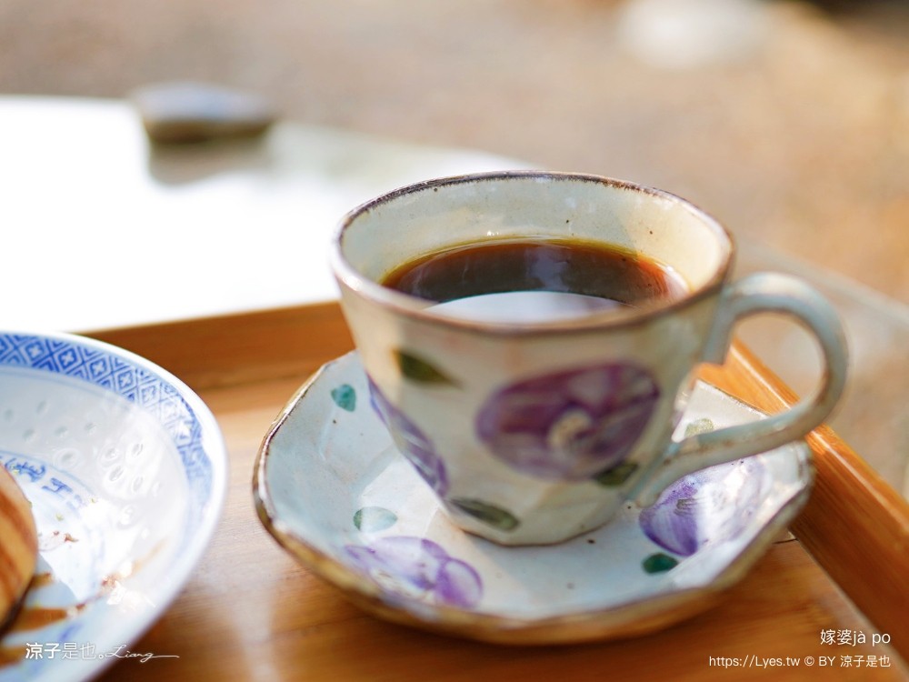 嫁婆咖啡 菜單 埔里秘境咖啡 南投森林系餐廳 樹屋 埔里庭園咖啡 蔬食 披薩 甜點