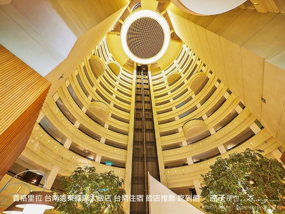 台南-遠東CAFÉ 香格里拉飯店 buffet自助吧吃到飽(早餐&晚餐) 經典在地美食全都有 果然十大夢幻早餐呀!