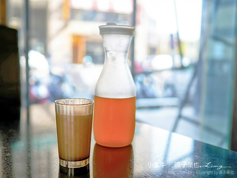 小蒙牛頂級麻辣養生鍋 台中 台灣大道餐廳 麻辣火鍋吃到飽 哈根達司 和牛 美食 菜單 優惠 兒童節活動