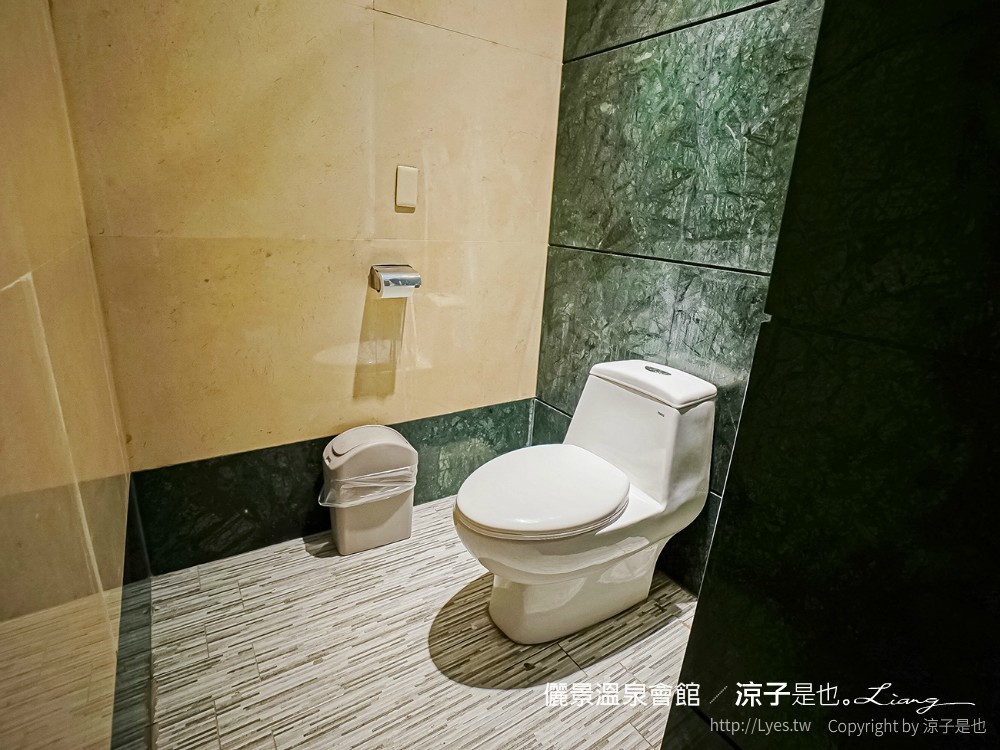 儷景溫泉會館 台南關子嶺溫泉飯店 泥漿溫泉住宿 尊榮館雙人房 戶外溫泉設施