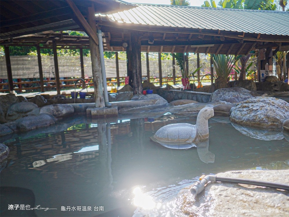 龜丹水哥溫泉區 台南景點 spa 露天溫泉池 花旗木秘境 水哥休閒農事體驗