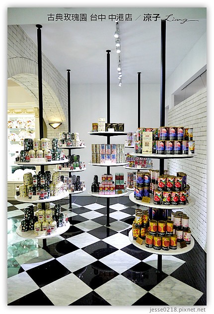 台中-古典玫瑰園 中港店-中港路古典玫瑰園環境滿舒適的