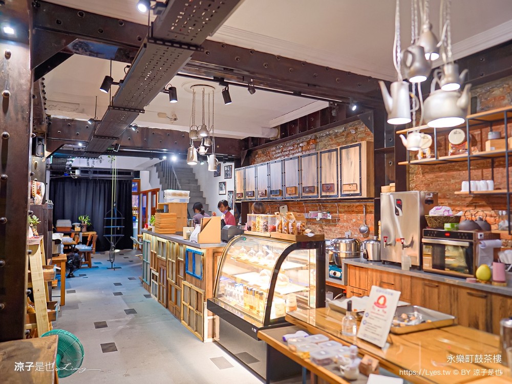 永樂町鼓茶樓 台南答嘴鼓劇院 永樂市場美食 親子景點 菜單 懷舊老屋 四層樓天井 答嘴鼓演出時間 預約 茶樓導覽 在地古早味美食 台南答嘴鼓劇院 永樂市場美食 親子景點 菜單 懷舊老屋 四層樓天井 答嘴鼓演出時間預約 茶樓導覽 在地古早味美食