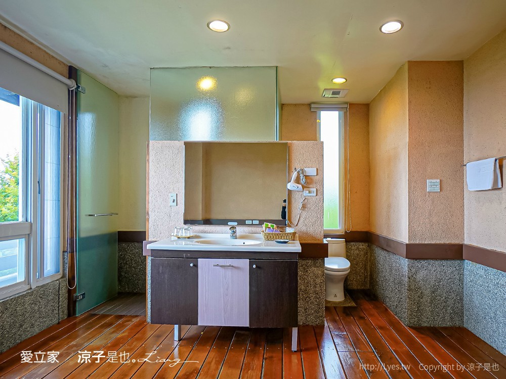 愛立家旅遊民宿 清境住宿 清境包棟民宿 水管屋 玻璃屋 小木屋 兒童遊戲室 早餐 晚餐