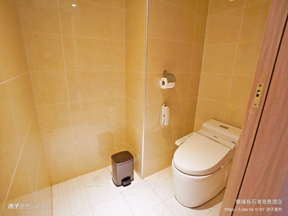 蘭陽烏石港海景酒店 宜蘭頭城住宿 宜蘭親子飯店 龜山島海景房型 童趣親子房 泳池電影院 一泊二食