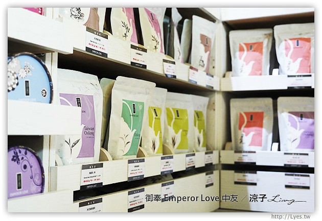 台中-御奉 Emperor Love 中友百貨餐廳 樂活輕食的美味早午餐、義大利麵試吃報告