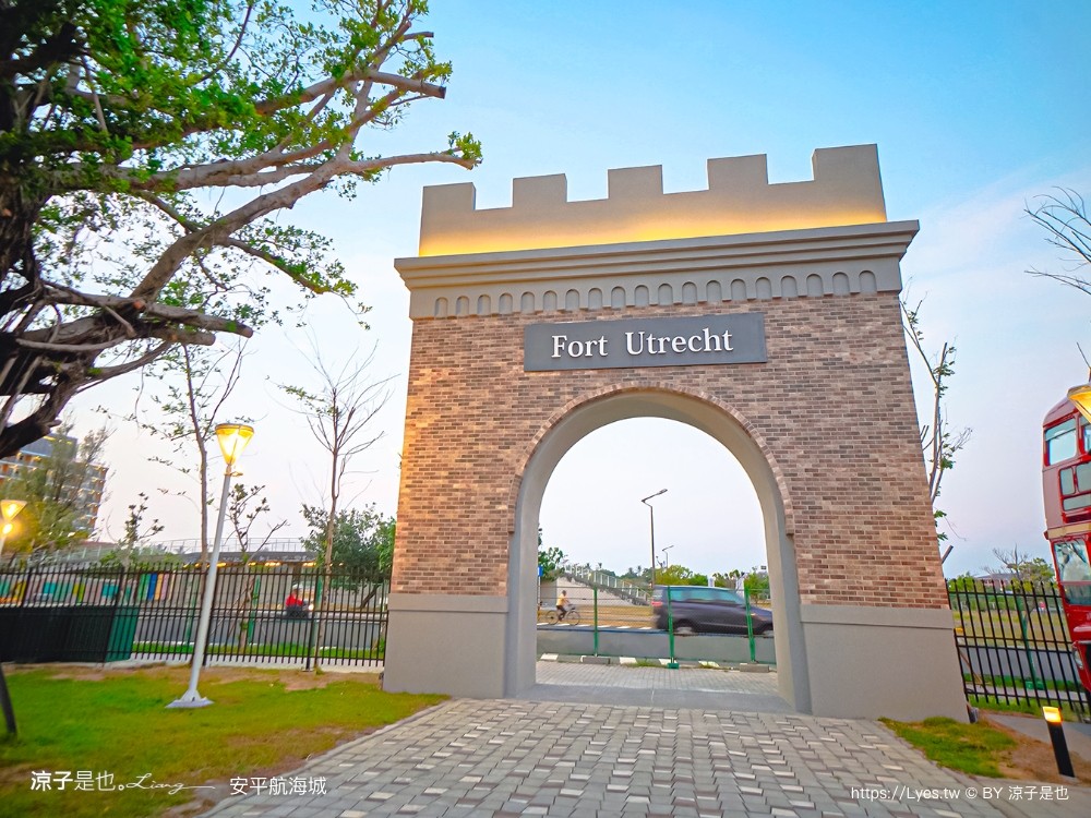 安平航海城 門票 台南景點 鐵達尼號 全新景點 安平航海城預約 安平城堡 羅馬假期 網紅打卡