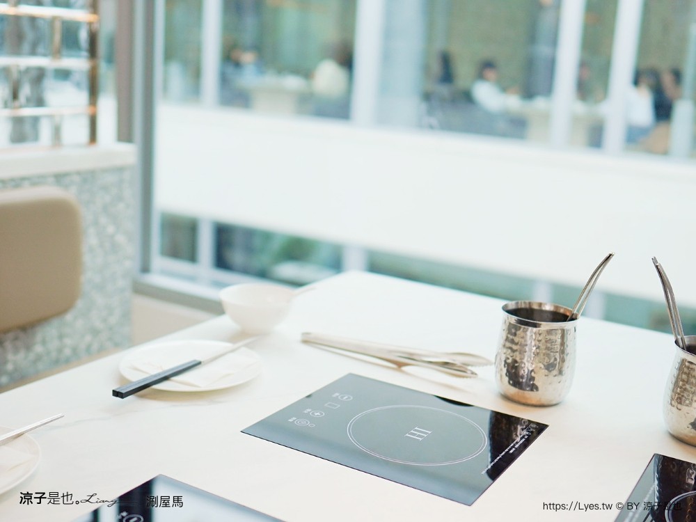 涮屋馬 菜單 新開幕 屋馬火鍋品牌 試營運 個人鍋物 和牛套餐 訂位 停車 台中火鍋餐廳 新光三越美食 和牛套餐 訂位 停車 台中火鍋餐廳 新光三越美食