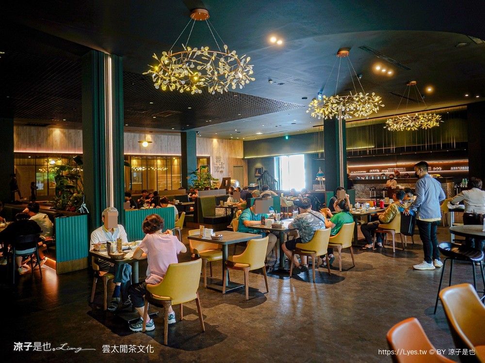 雲太閒茶文化 菜單 台中美食 南屯餐廳 茶點 春水堂 藝術 停車場 包廂低消 價位