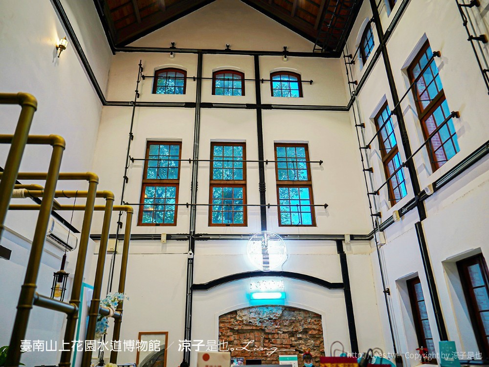 台南山上花園水道博物館 台南親子景點 門票 交通 戲水池 水道咖啡館 古堡