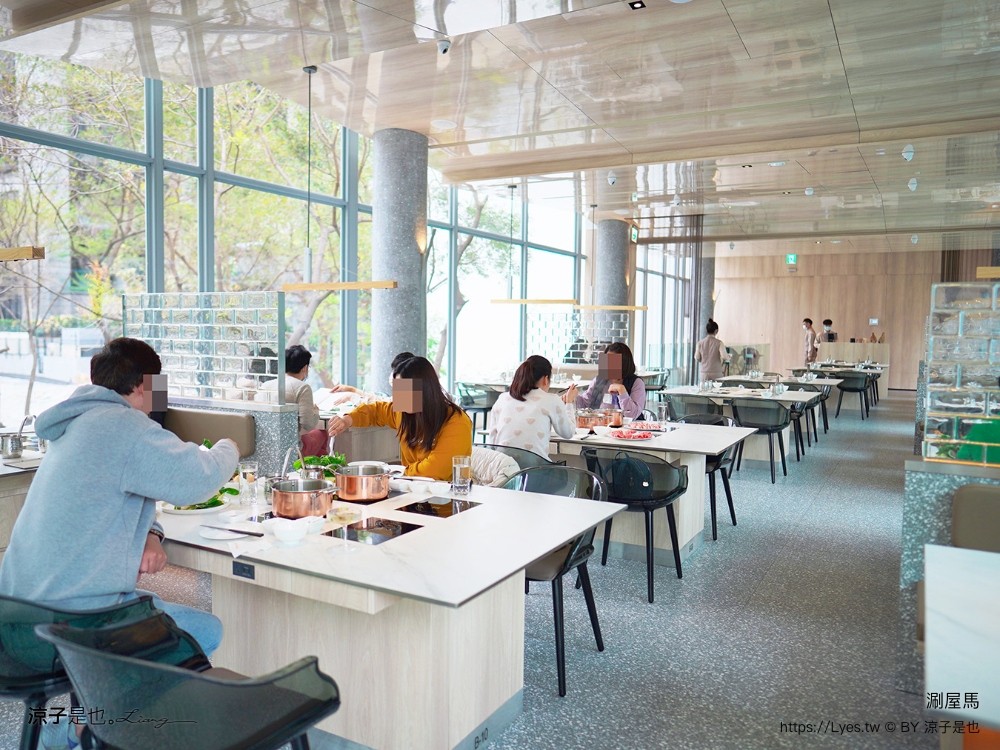 涮屋馬 菜單 新開幕 屋馬火鍋品牌 試營運 個人鍋物 和牛套餐 訂位 停車 台中火鍋餐廳 新光三越美食 和牛套餐 訂位 停車 台中火鍋餐廳 新光三越美食