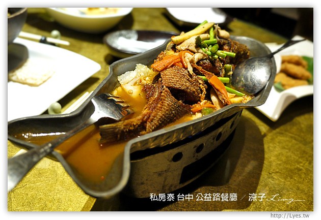 台中-私房泰泰式料理-裝潢有特色的公益路餐廳