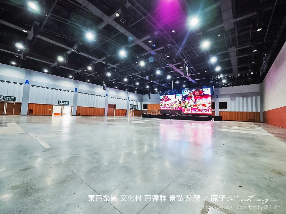 東芭樂園 文化村 芭達雅 景點 恐龍