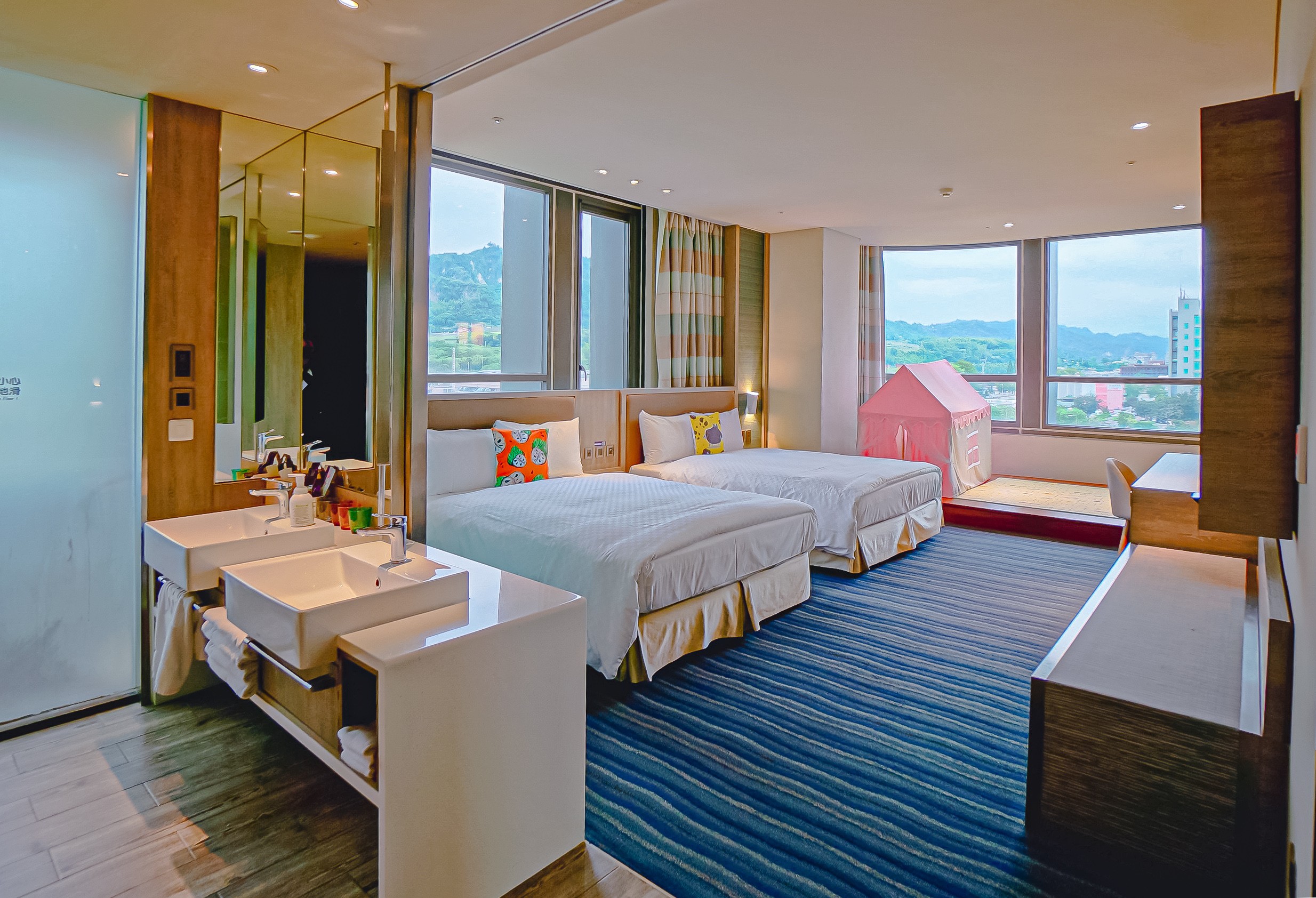 台東住宿 趣淘漫旅台東01 房型 早餐 台東火車站飯店 台東親子飯店 設計旅店 CP值 房價