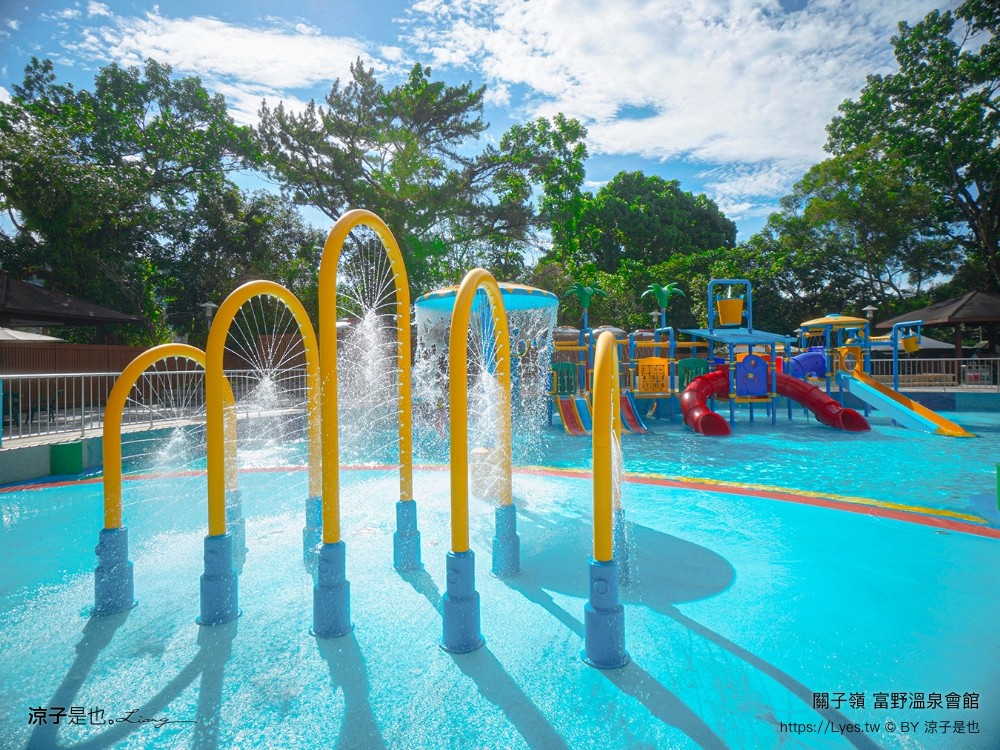 關子嶺富野溫泉會館 台南溫泉飯店 泥漿溫泉 台南親子住宿 泳池戲水區 房價優惠 房型 早餐 和式 開幕 關子嶺泡湯 大眾泡湯池 游泳池 親子家庭房