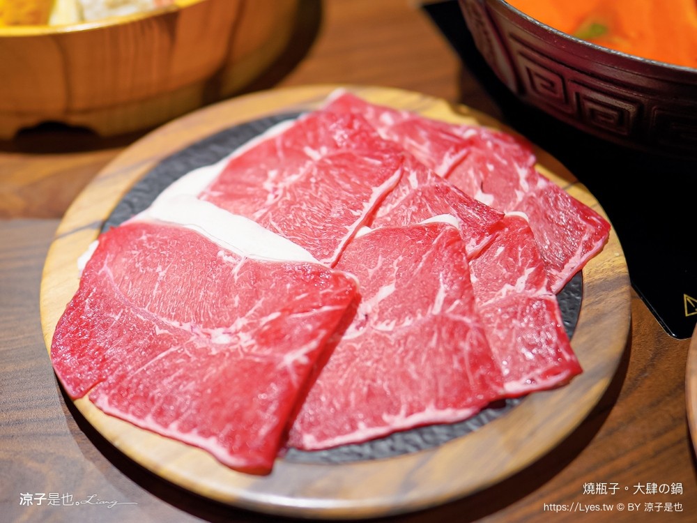 燒瓶子 菜單 台中北屯火鍋餐廳 彰化員林 個人鴛鴦鍋 燒瓶子大肆の鍋 食尚玩家 冰淇淋飲料吃到飽