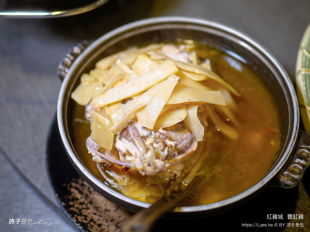 關子嶺紅雞城 紅雞城甕缸雞 菜單 關子嶺美食餐廳 台南甕窯雞 泥漿湯屋 白河美食 山產熱炒 熱炒合菜