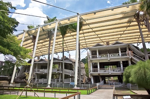 921地震教育園區 台中霧峰 親子景點 diy 地震體驗 動畫劇場 彩虹天梯 手機