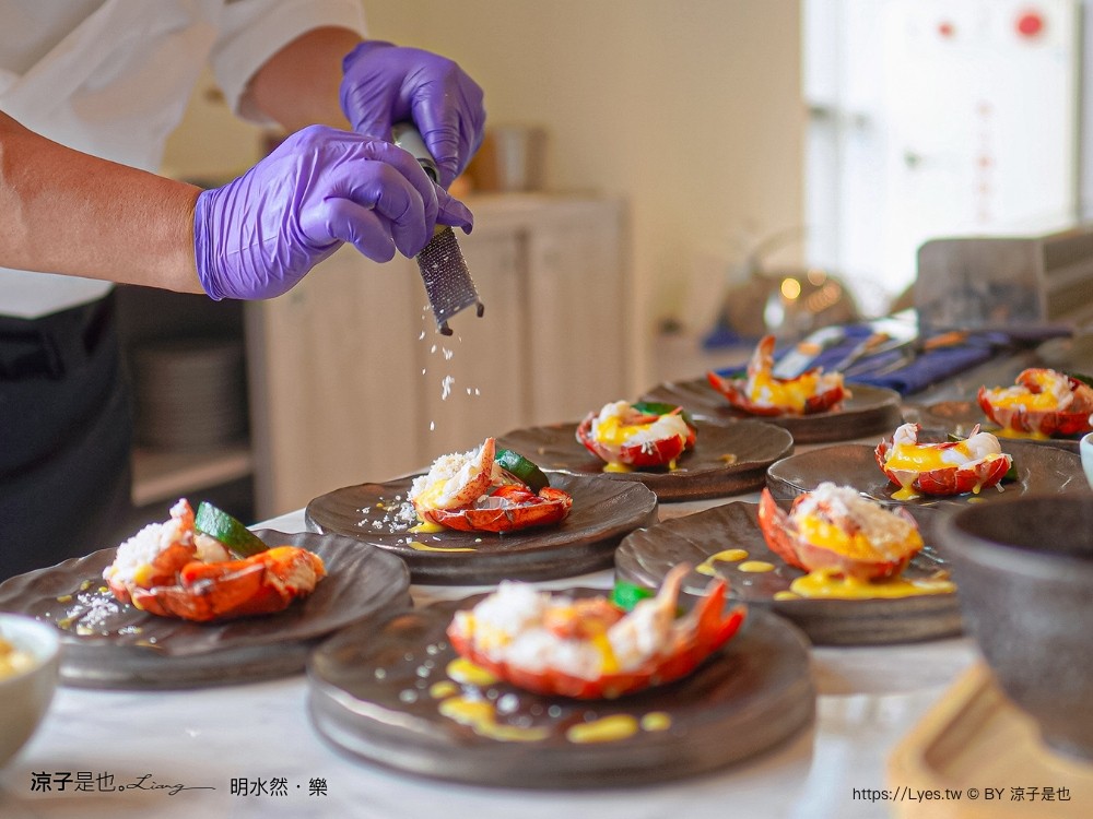 明水然·樂 無菜單鐵板燒 台中 大魯閣新時代餐廳 台中火車站美食 明水然樂台中 訂位 價格 約會 慶生