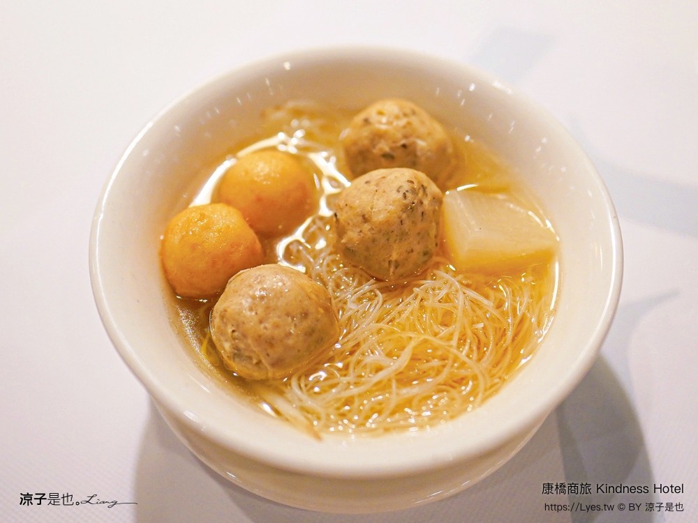 康橋商旅 康橋商旅覺民館 早餐 宵夜 吃到飽 房型 高雄康橋商旅 高雄住宿推薦 高雄平價飯店 親子飯店 kindness hotel