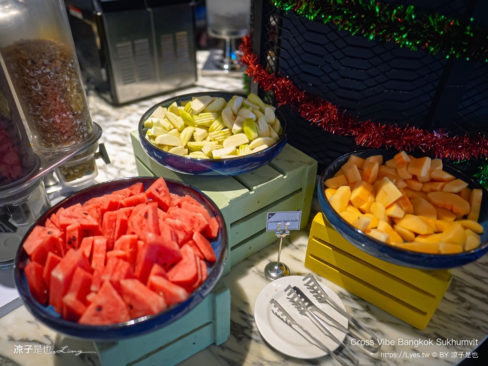 曼谷住宿 Cross Vibe Bangkok Sukhumvit 泰國飯店 四星級 親子飯店推薦 bts on nut 公寓式旅店 房價 交通 素坤逸