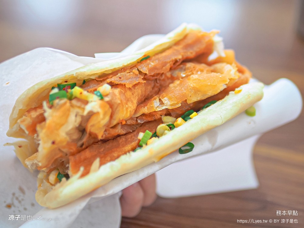 務本早點 燒餅油條 台中北屯早餐美食 原精武路燒餅油條豆漿店搬家 菜單 鹹豆漿 必吃