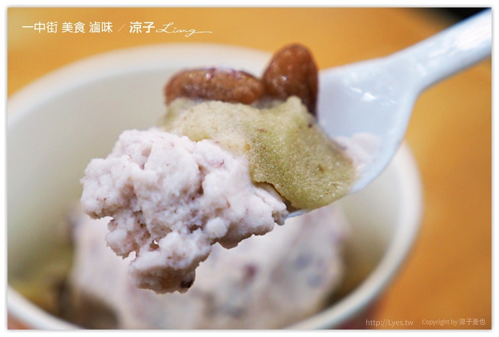 台中-一中街必吃美食小吃 一中街雞排、滷味、麵食、烙餅、沙威瑪、飯團、飲料冰品大集合