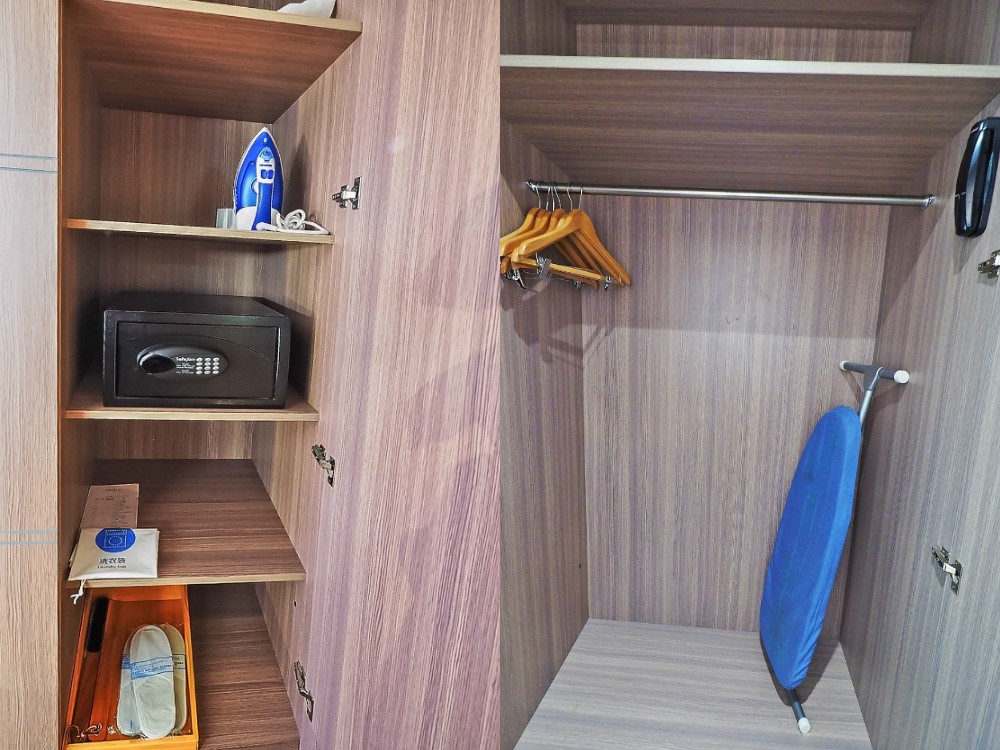 桃園-台北諾富特華航桃園機場飯店(房型&早餐) 室內泳池可看飛機 親子戲水池x蒸氣室x烤箱