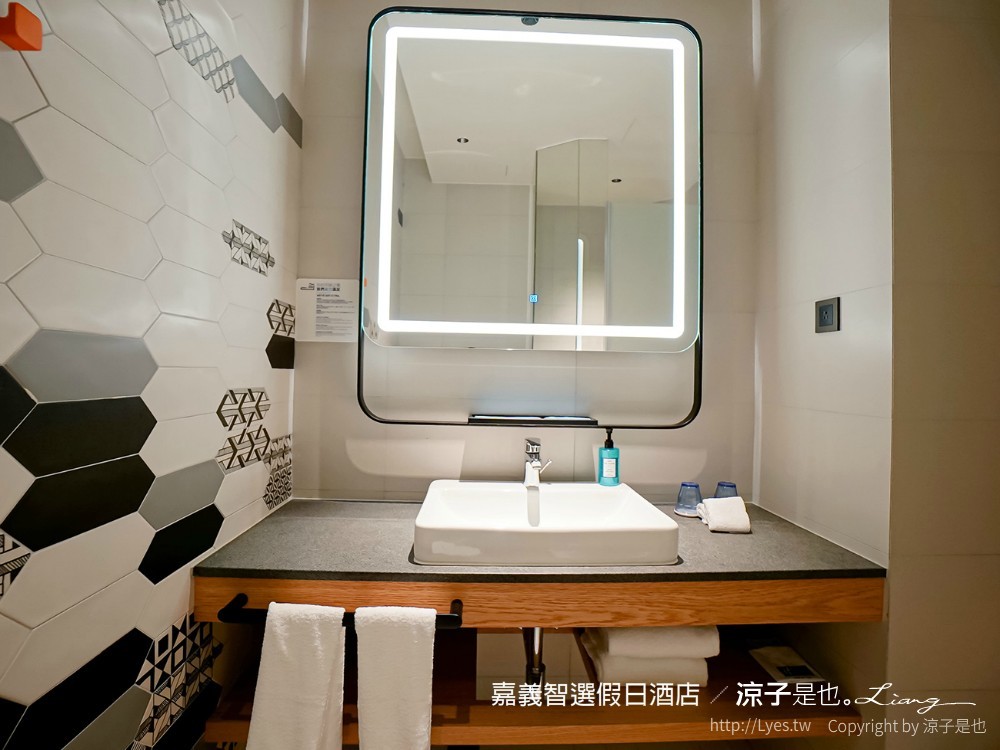 嘉義智選假日酒店 新開幕 嘉義住宿推薦 阿里山飯店 席夢思 IHG洲際酒店