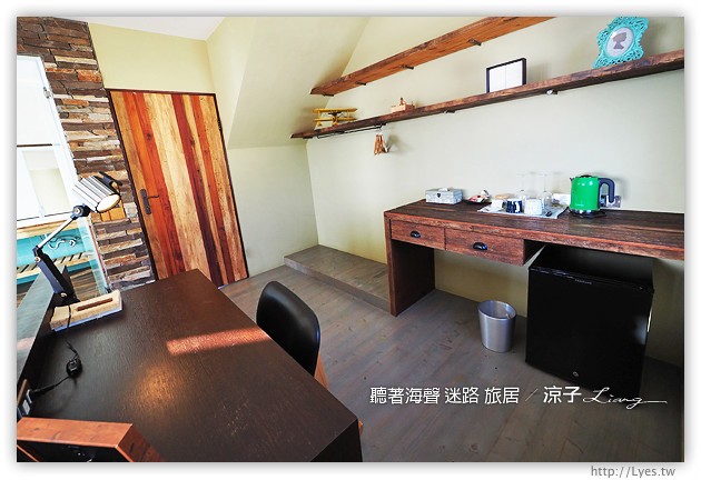 墾丁民宿-聽著海聲 迷路 旅居-躺在床上就可以看海的墾丁住宿