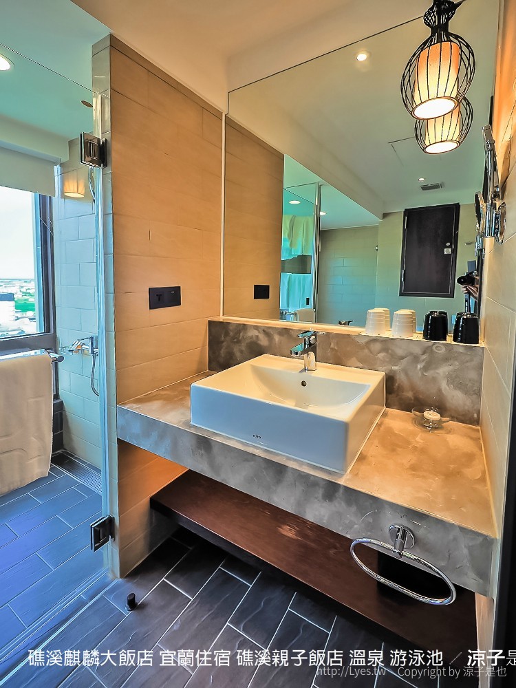 礁溪麒麟大飯店 宜蘭住宿 礁溪親子飯店 溫泉 游泳池